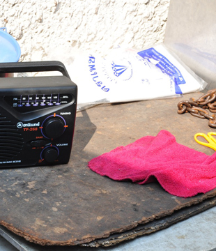 Radio slug